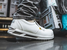 Load image into Gallery viewer, GIASCO 3H002I - USTICA S2 FO SR - SAFETY TRAINER SHOES WHITE