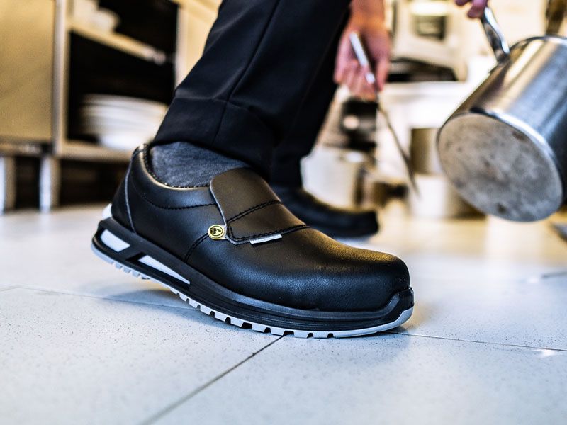 GIASCO 3H002O - CORFU S2 - SAFETY SHOE BLACK SLIP ON