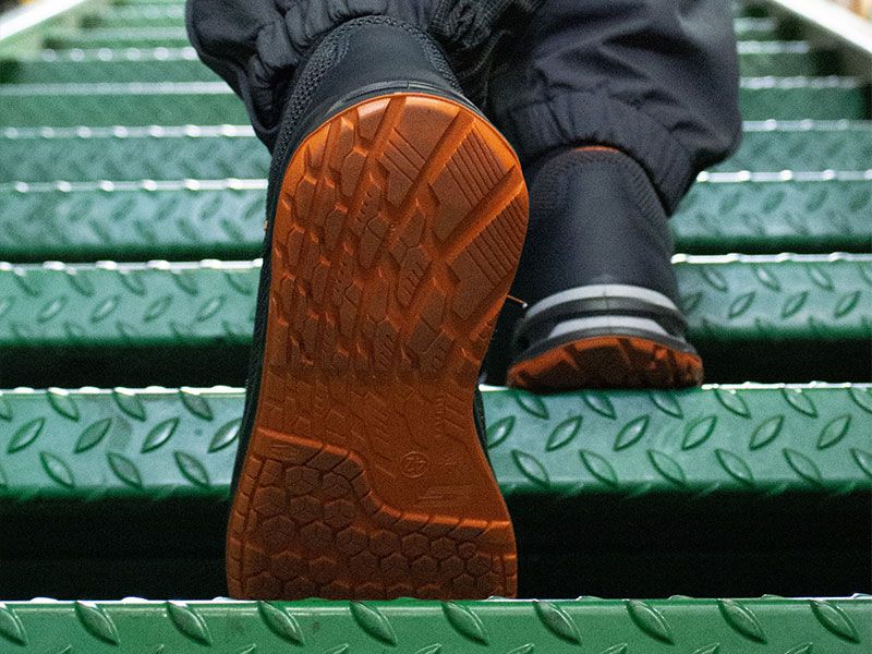 GIASCO - STAR - 3L131AC - S1PL FO SR - SAFETY TRAINER SHOES
