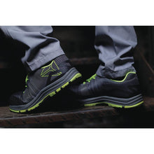 Load image into Gallery viewer, DELTAPLUS  FLY SAFETY TRAINER WORKWEAR SHOES
